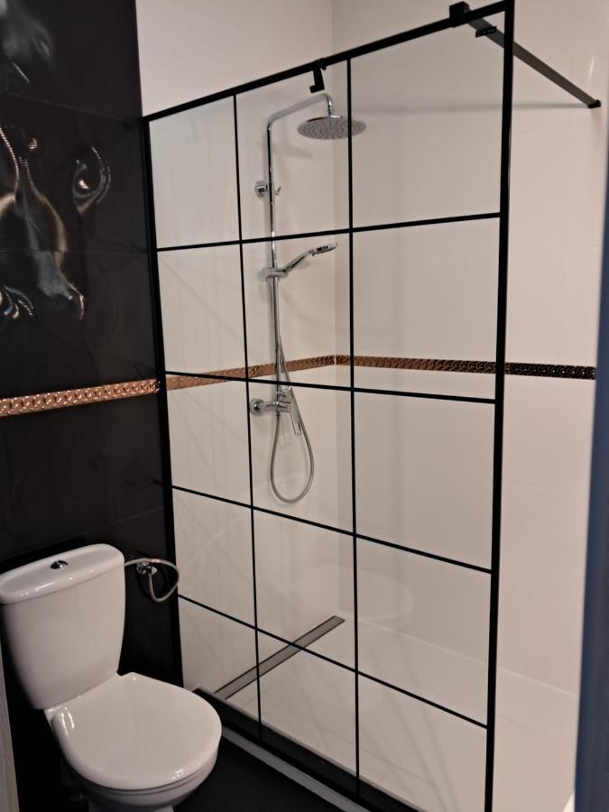 Osrodek Wczasowo-Kolonijny Bazylak Rewal Bed & Breakfast Bagian luar foto